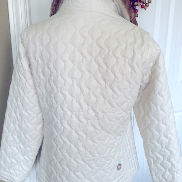 MARMOT like new jacket - Picture 2 of 6